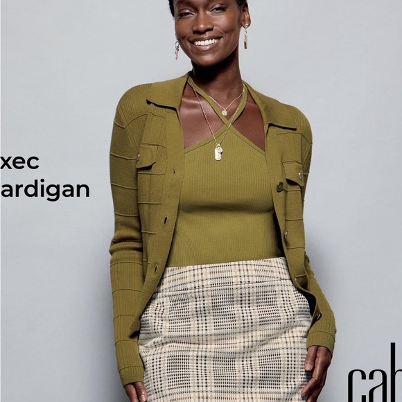 CAbi Exec Cardigan in Medium, Green - Picture 7 of 7